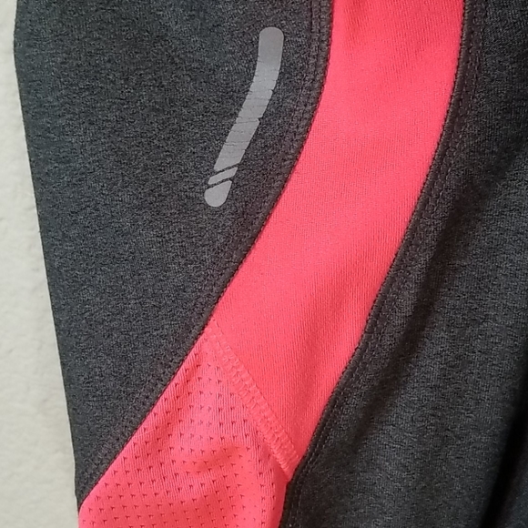 GC🔥 Champion Leggings - Picture 7 of 8